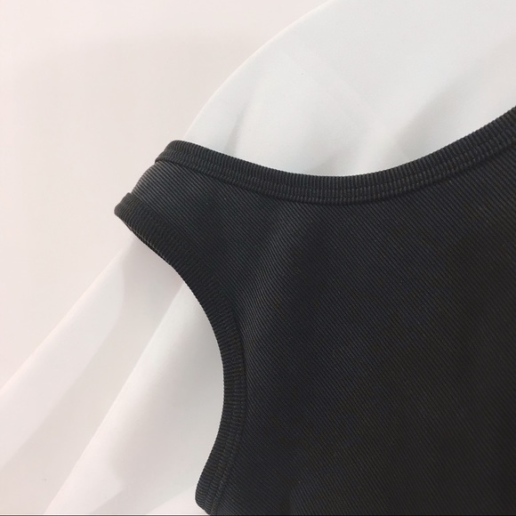 The Modern Bodysuit - Picture 4 of 4